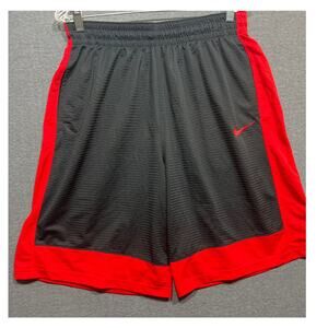 Vintage Y2K Nike Retro Embroidered Logo Black Red Mens Basketball Shorts Size XL